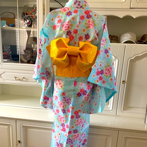 Japanese Girl's Yukata Set. - Picture 1 of 9